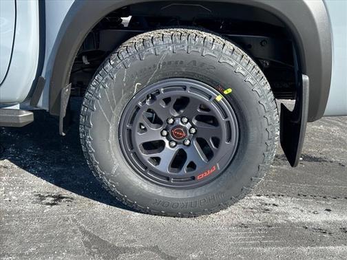 2025 Nissan Frontier PRO-4X