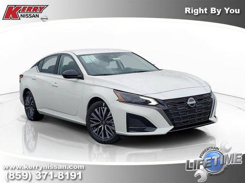 Glacier White 2026 Nissan Altima 2.5 SV
