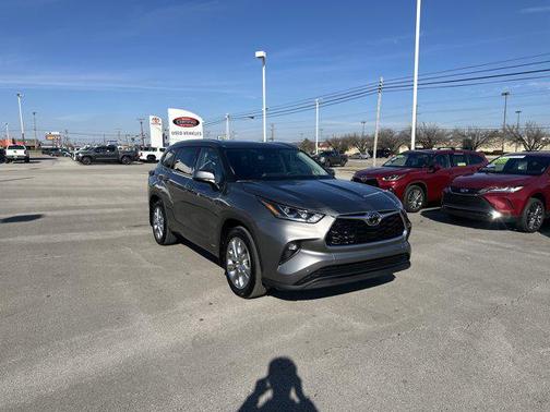 2026 Toyota Highlander Hybrid Limited