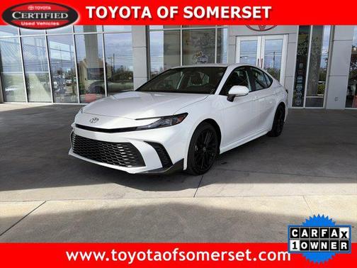 2025 Toyota Camry SE