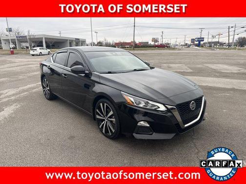 2021 Nissan Altima SR FWD