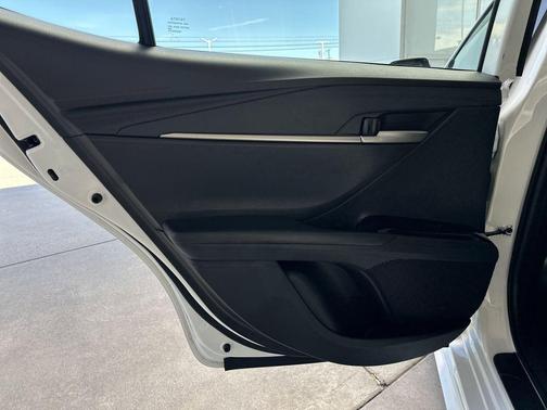 Ice Cap 2025 Toyota Camry SE