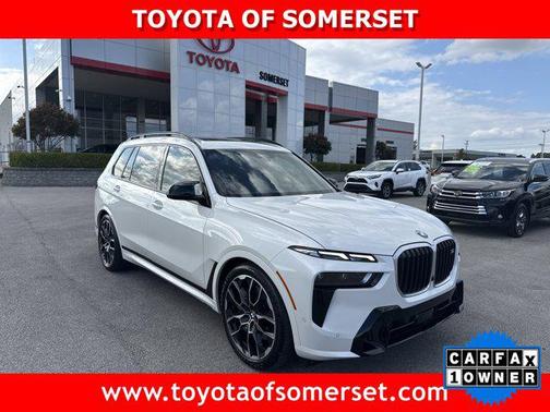 2023 BMW X7 M60i