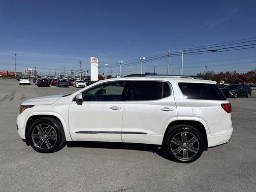 2019 GMC Acadia Denali