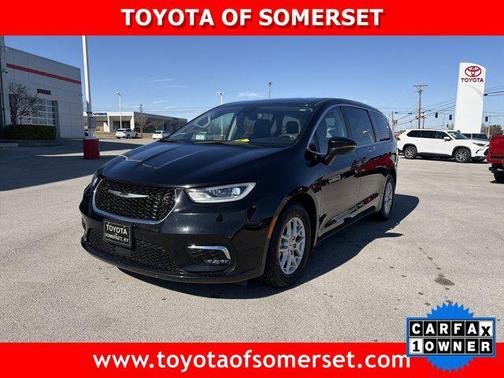 2024 Chrysler Pacifica Touring L