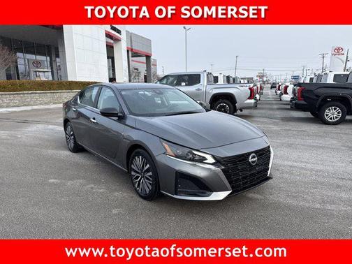 2025 Nissan Altima SV FWD