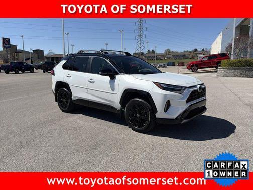 2023 Toyota RAV4 Hybrid SE