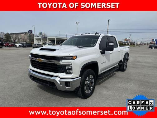 Iridescent Pearl Tricoat 2024 Chevrolet Silverado 2500 LT
