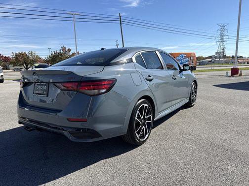 2025 Nissan Sentra SR
