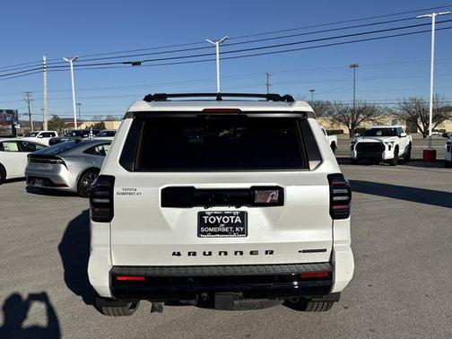 2026 Toyota 4Runner Hybrid Platinum