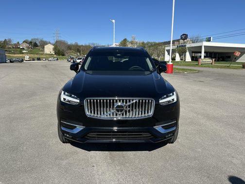 2025 Volvo XC90 B6 Ultra
