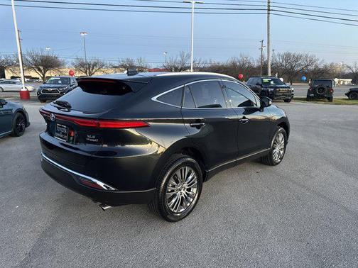 2022 Toyota Venza XLE