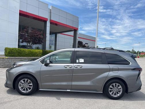 Heavy Metal 2026 Toyota Sienna XLE