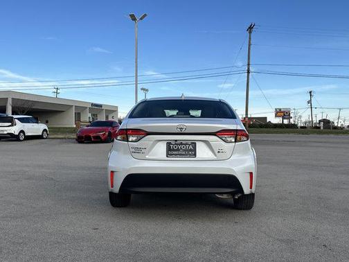 2026 Toyota Corolla Hybrid LE