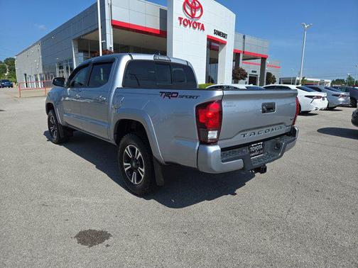 2018 Toyota Tacoma TRD Sport