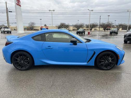 2023 Toyota GR86 Premium