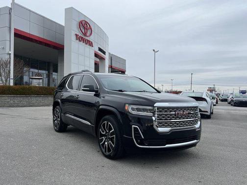 2020 GMC Acadia Denali