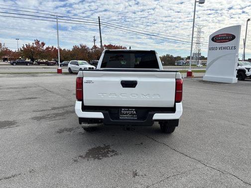 2025 Toyota Tacoma SR5