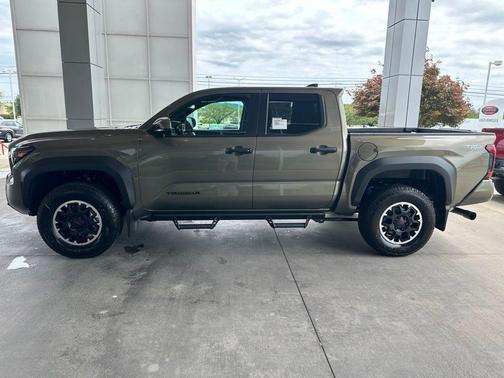 06x1 2026 Toyota Tacoma TRD Off-Road