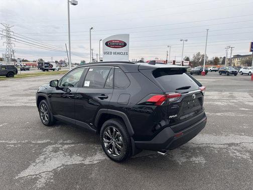 2025 Toyota RAV4 Hybrid XLE Premium