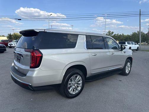 2024 GMC Yukon XL SLT