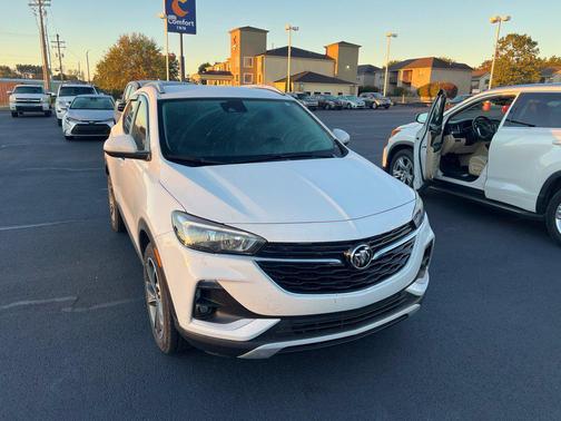 Summit White 2022 Buick Encore GX Select