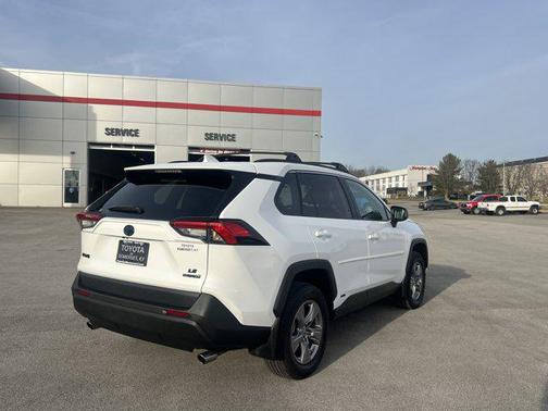 2024 Toyota RAV4 Hybrid LE