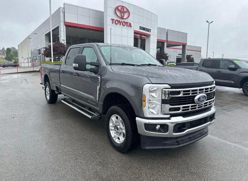 Gray Metallic 2025 Ford F-250 XLT