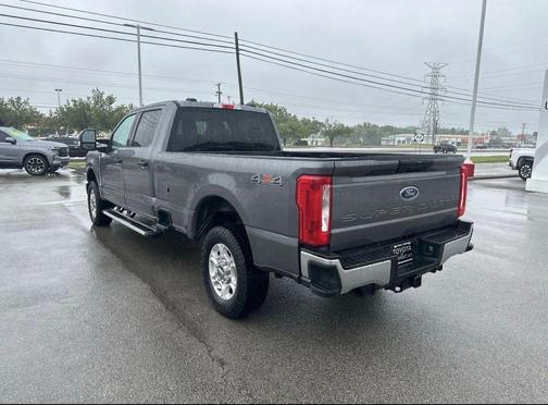 Gray Metallic 2025 Ford F-250 XLT