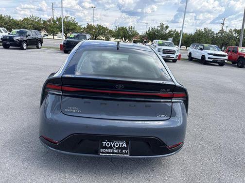 2024 Toyota Prius XLE
