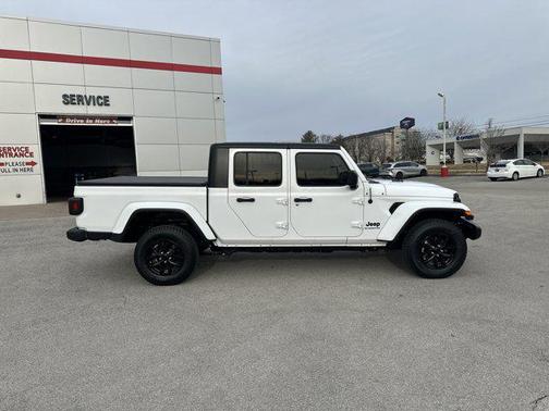 2022 Jeep Gladiator Altitude 4x4