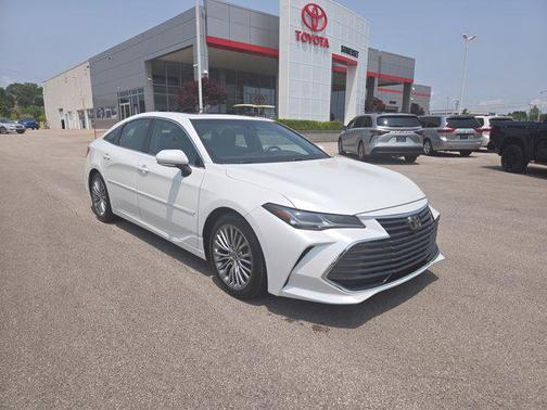 2022 Toyota Avalon Limited