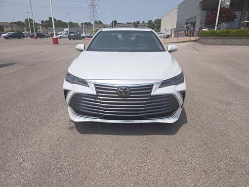 2022 Toyota Avalon Limited