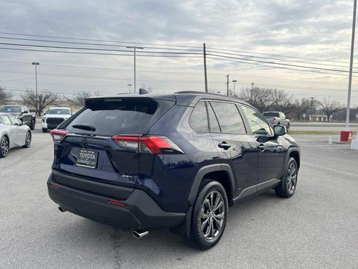2025 Toyota RAV4 Hybrid XLE Premium