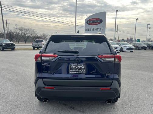 2025 Toyota RAV4 Hybrid XLE Premium