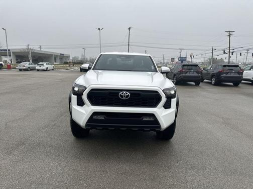 Ice 2025 Toyota Tacoma TRD Off Road