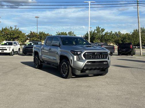 2025 Toyota Tacoma TRD Sport