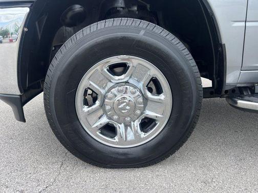 2024 RAM 2500 Tradesman Crew Cab 4x4 6'4' Box