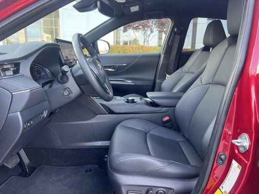 2024 Toyota Venza XLE