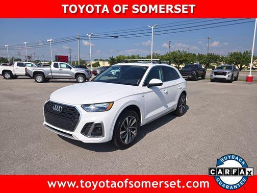 2022 Audi Q5 45 S line Premium Plus