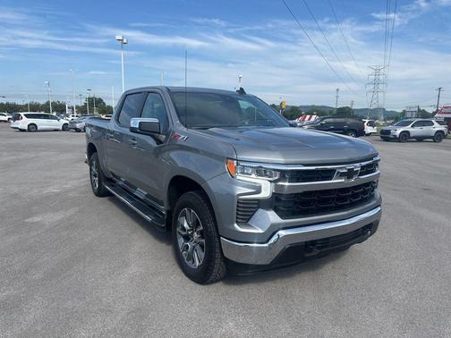 Sterling Gray Metallic 2025 Chevrolet Silverado 1500 LT