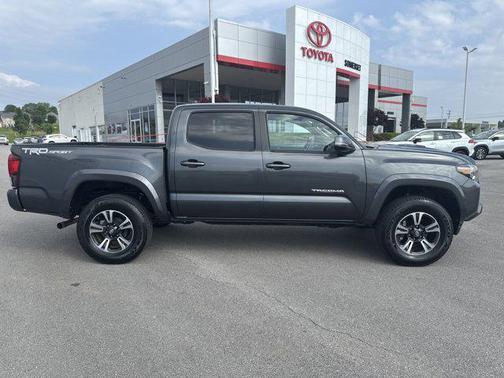 2019 Toyota Tacoma TRD Sport