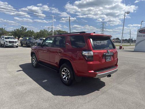 2024 Toyota 4Runner TRD Off Road