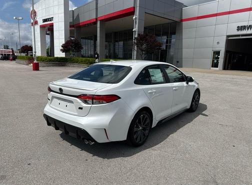 Wind Chill Pearl 2026 Toyota Corolla SE