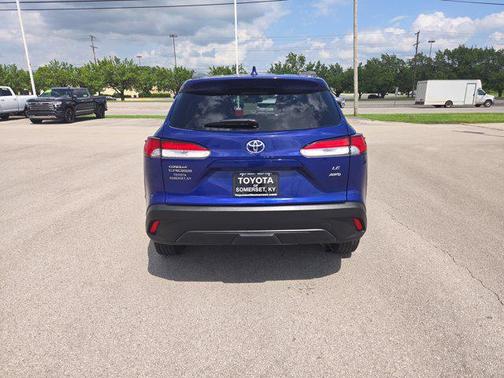 2022 Toyota Corolla Cross LE