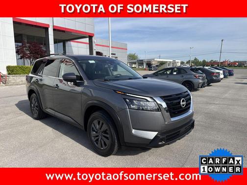 Gun Metallic 2025 Nissan Pathfinder SV 4WD