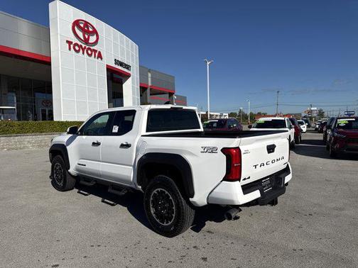 2025 Toyota Tacoma TRD Off Road