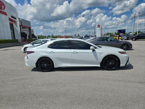 2022 Toyota Camry XSE