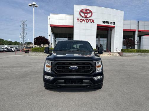 Agate Black Metallic 2022 Ford F-150 XLT