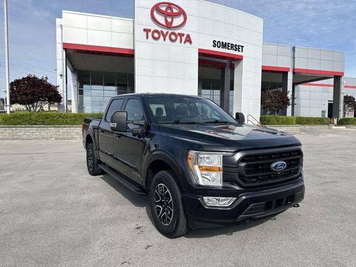 Agate Black Metallic 2022 Ford F-150 XLT